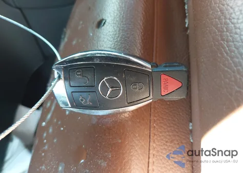 2017 Mercedes-Benz Glc 300 Coupe 4Matic z USA, uszkodzony, nr VIN WDC0J4KB9HF290292